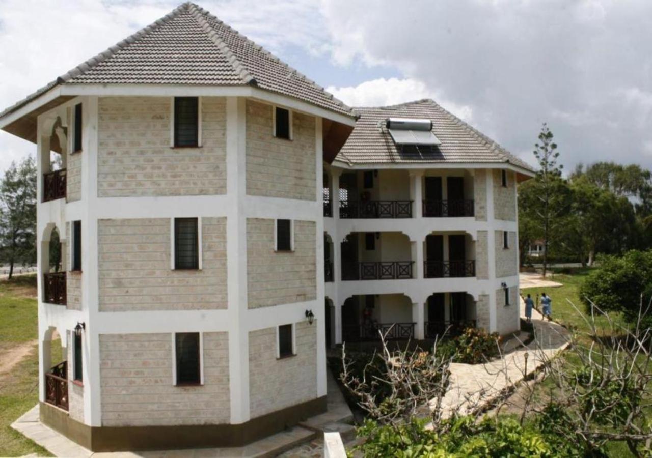 Watamu Adventist Beach Resort Exterior foto